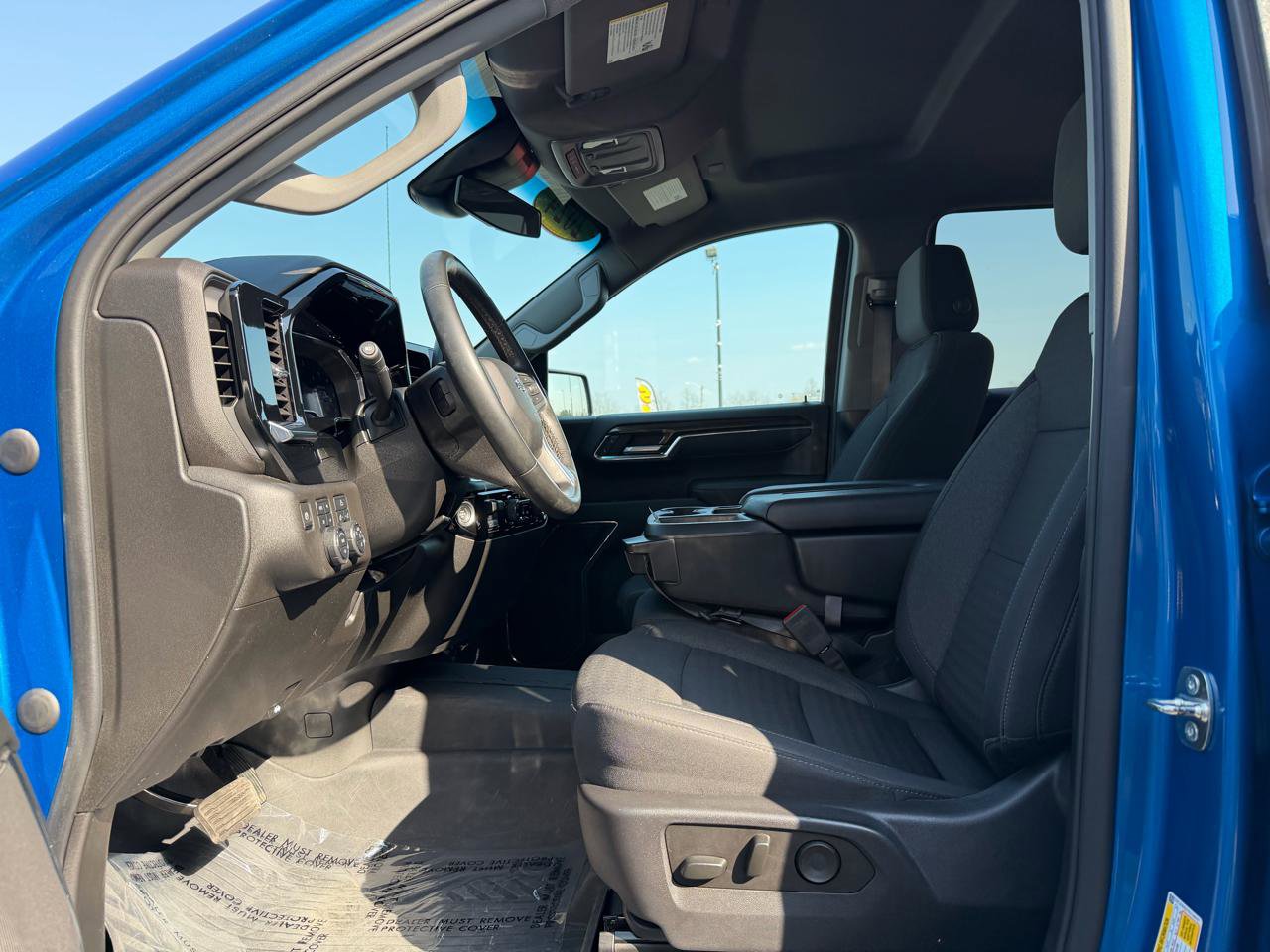 Used 2024 Chevrolet Silverado 1500 RST AWD/4WD image 14