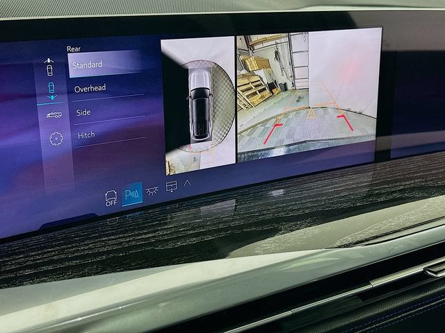 New 2025 Cadillac Escalade IQ Luxury 1 w/ Smart Trailering package AWD/4WD image 14
