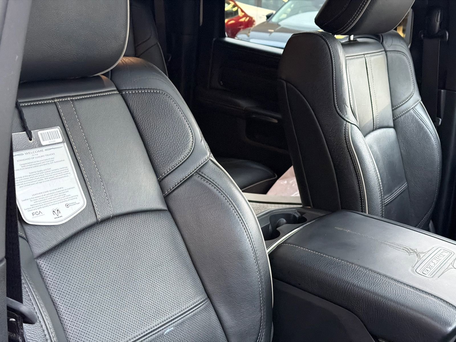 Used 2024 RAM 3500 Limited image 12