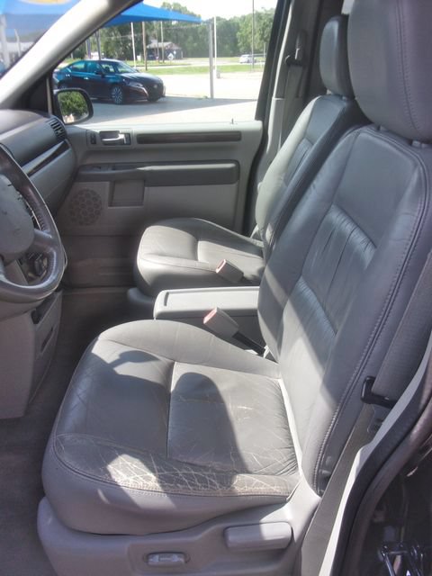 Used 2006 Ford Freestar Limited FWD image 19