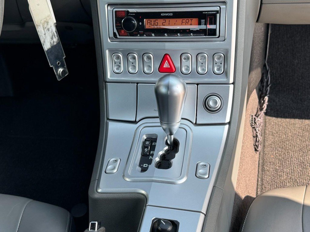 Used 2008 Chrysler Crossfire Limited RWD image 17
