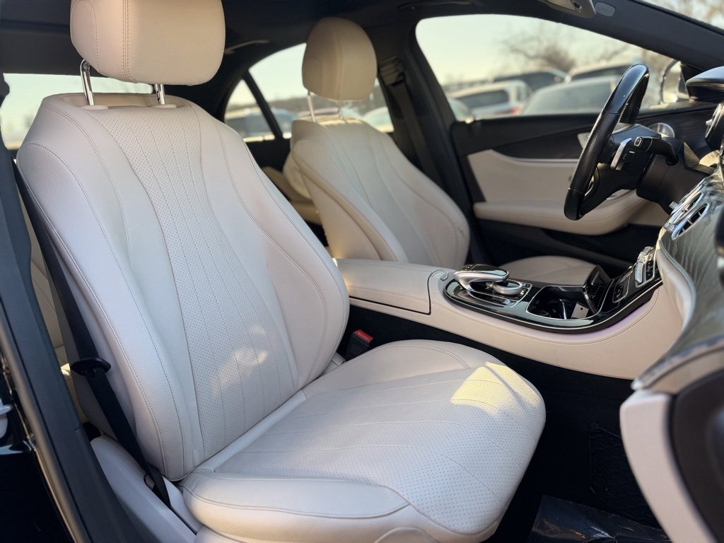 Used 2017 Mercedes-Benz E 300 4MATIC image 11