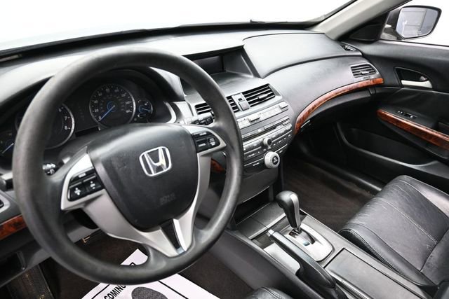 Used 2010 Honda Crosstour EX image 23