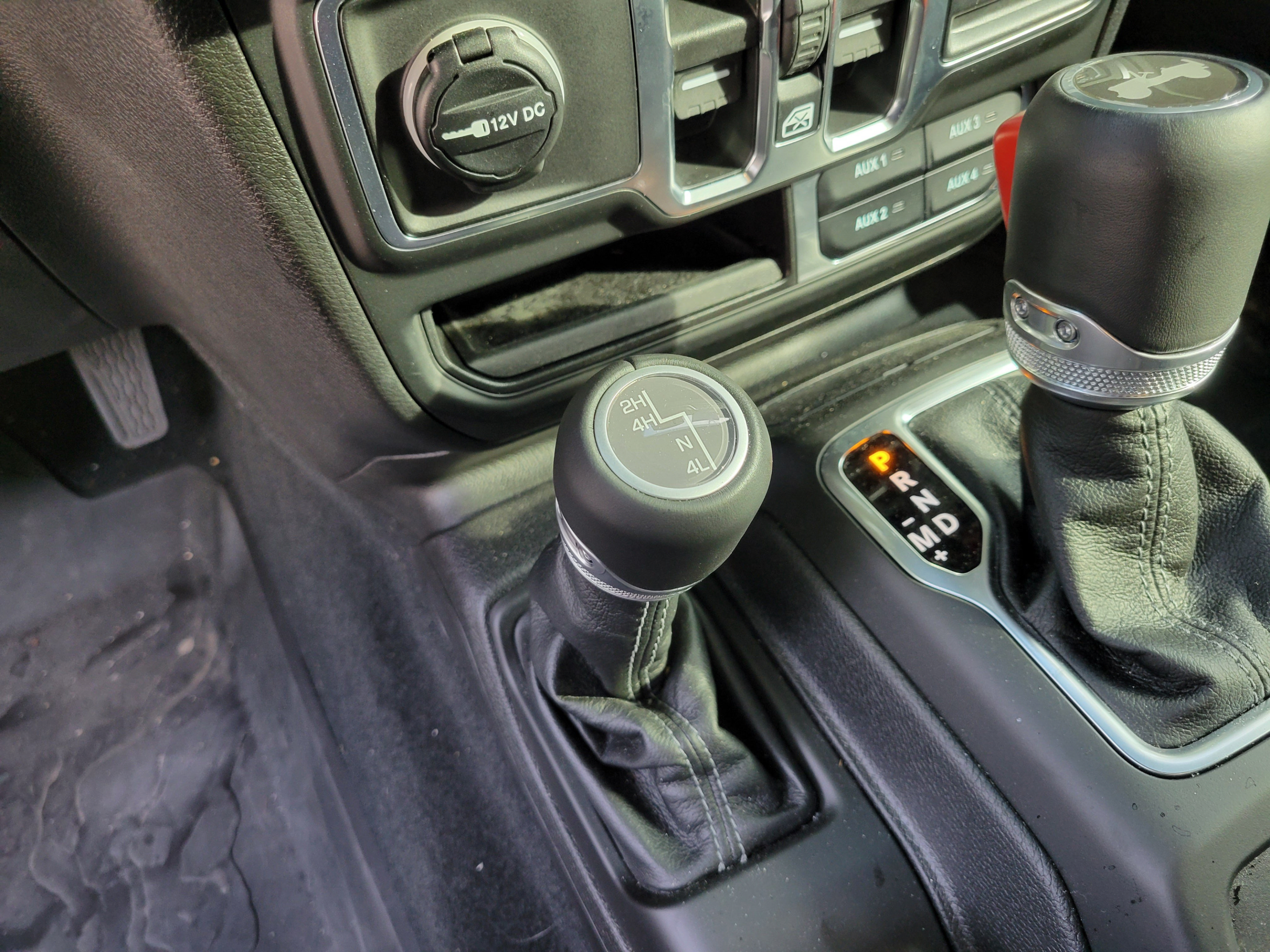 Used 2026 Jeep Wrangler Unlimited Sahara AWD/4WD image 20