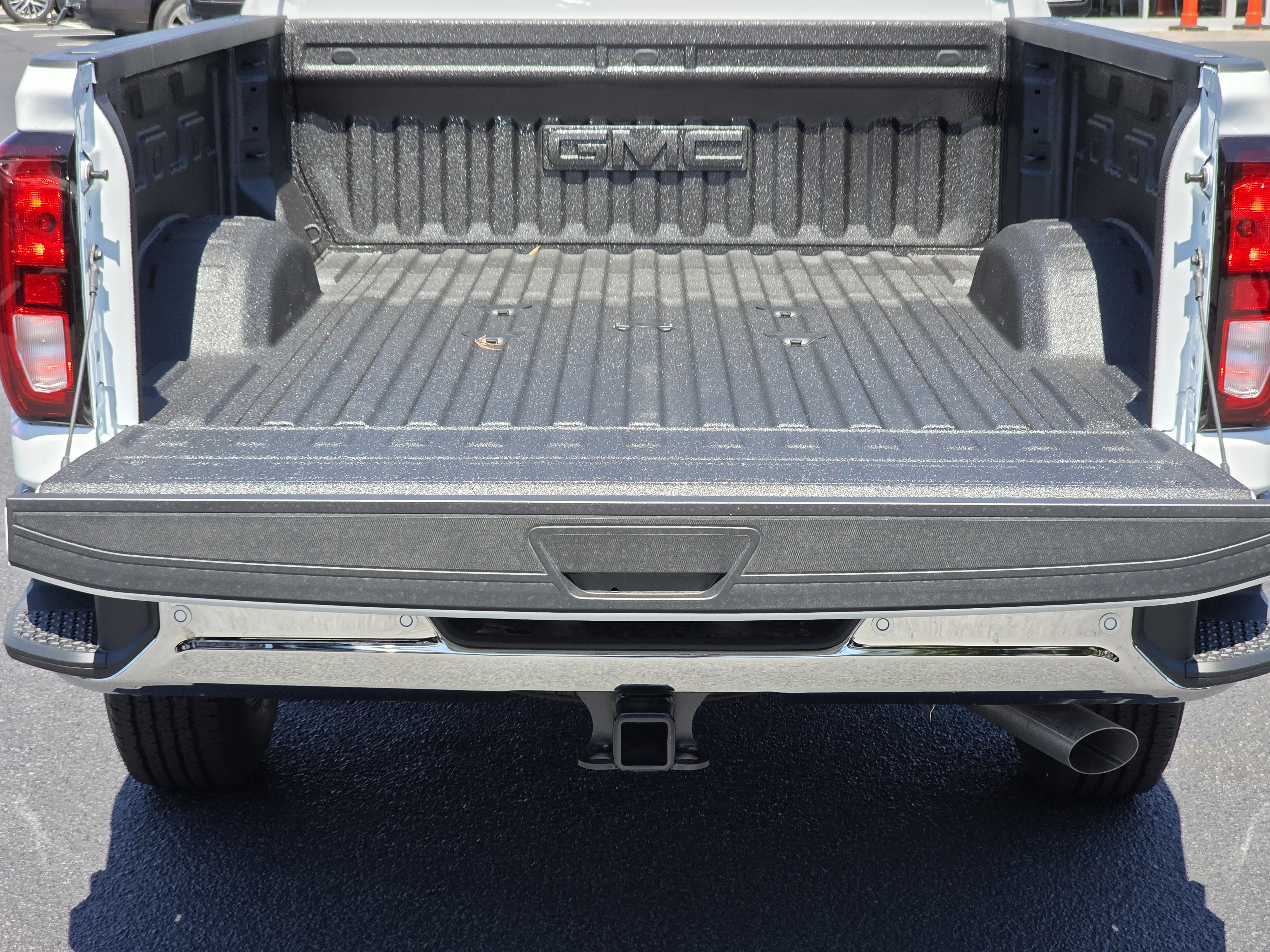 New 2026 GMC Sierra 2500 SLE AWD/4WD image 29
