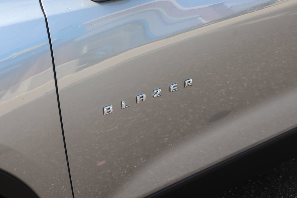 Used 2025 Chevrolet Blazer LT w/ Convenience Package AWD/4WD image 8