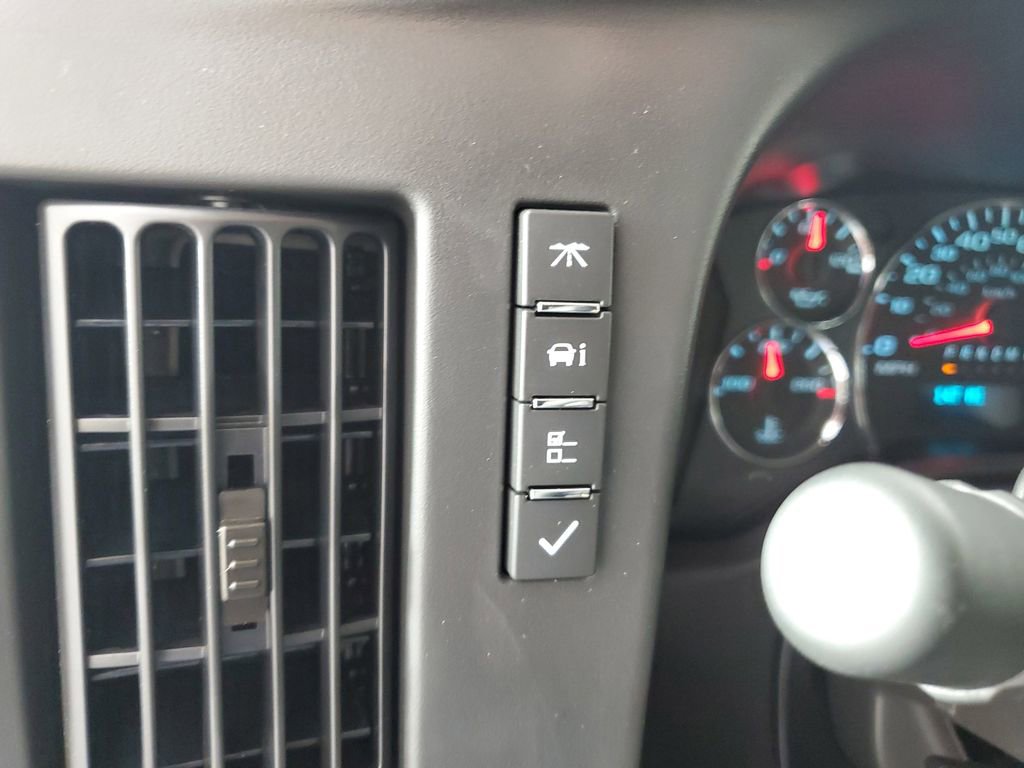 New 2025 Chevrolet Express 2500 w/ Driver Convenience Package image 25