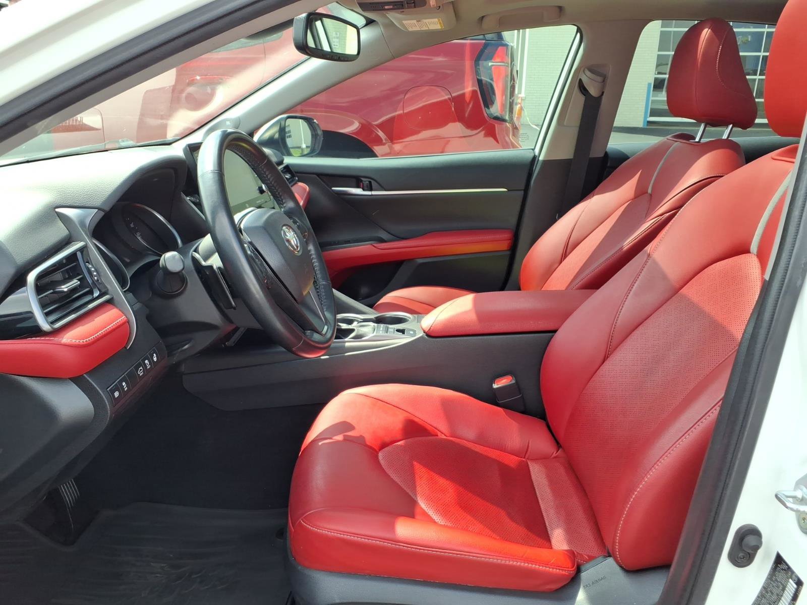 Used 2021 Toyota Camry XSE image 24