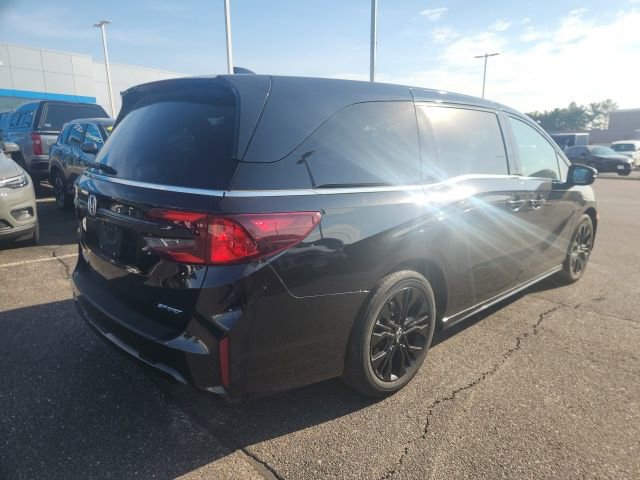 Used 2025 Honda Odyssey Sport-L image 2