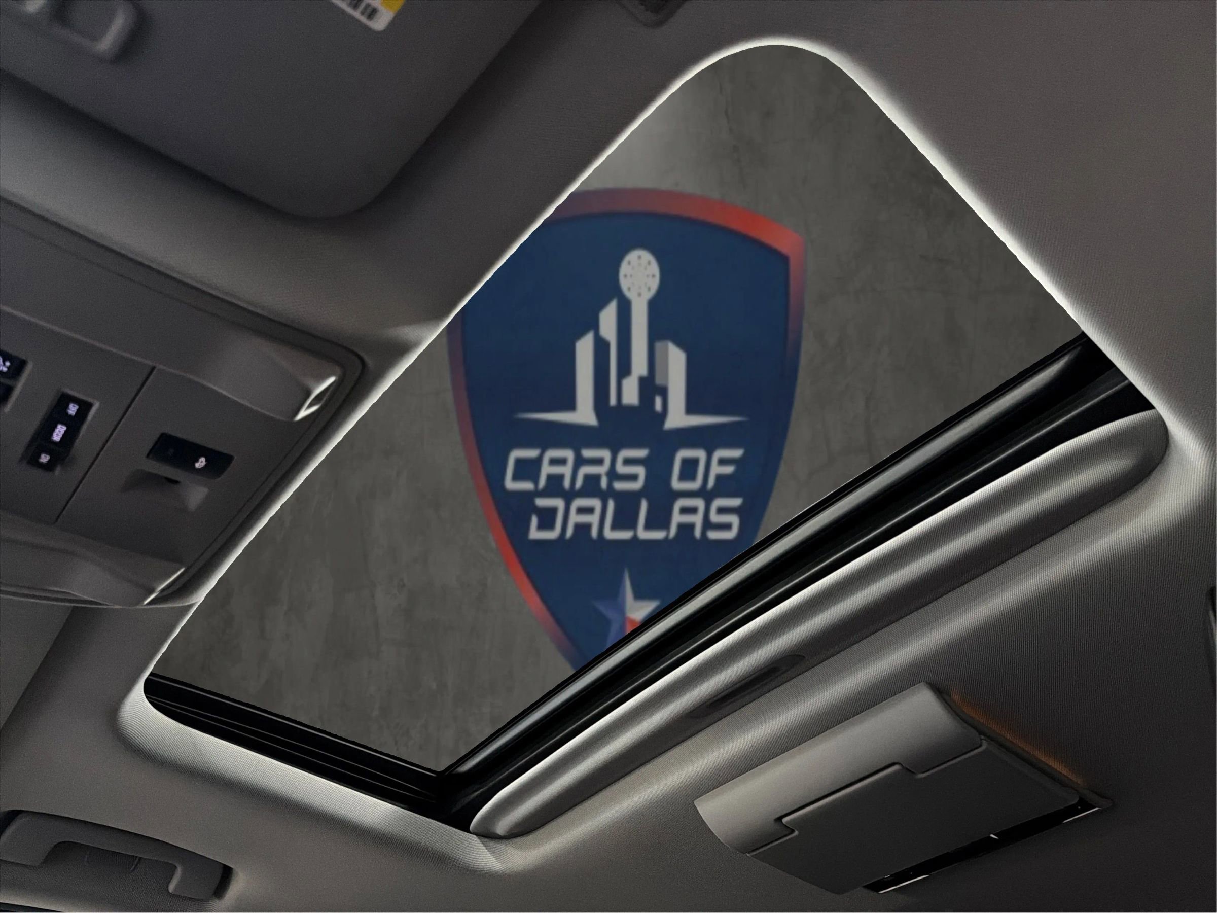 Used 2015 Cadillac Escalade Premium image 46