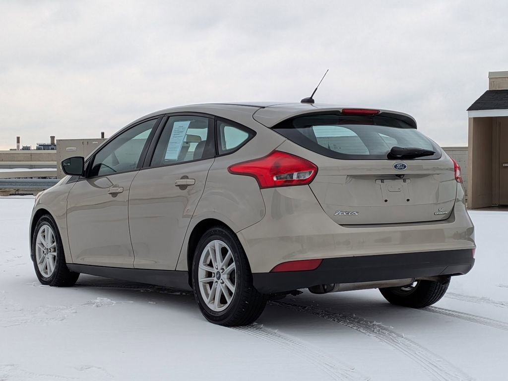 Used 2015 Ford Focus SE image 5