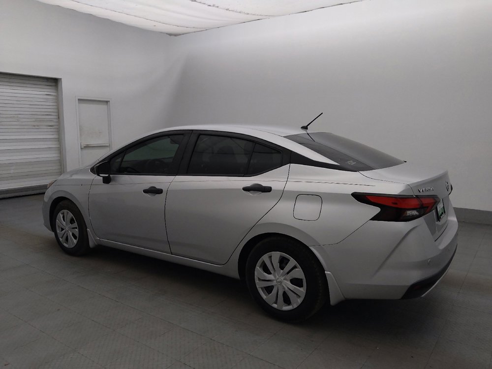 Used 2021 Nissan Versa S FWD image 3