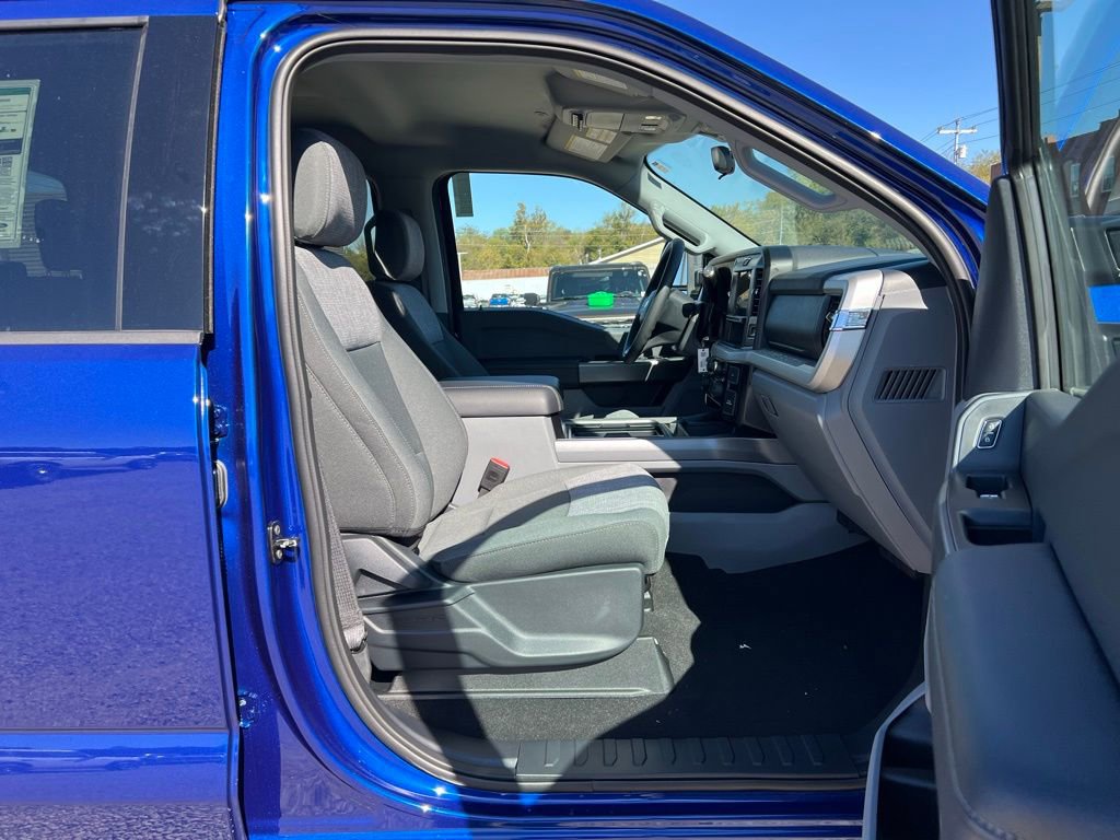 New 2026 Ford F250 XLT w/ FX4 Off-Road Package image 22