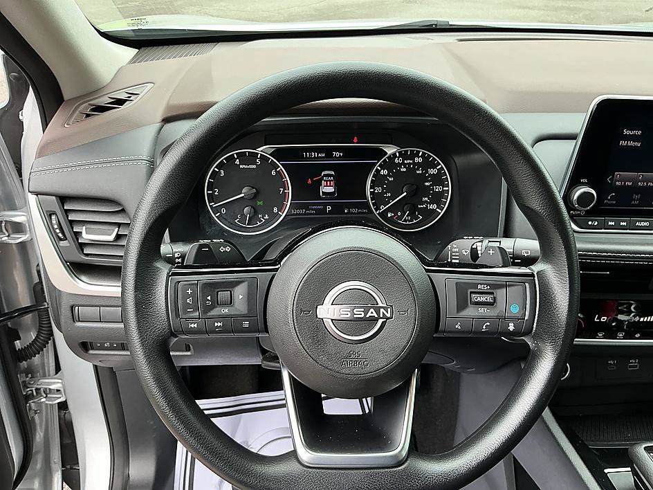 Certified 2023 Nissan Rogue SV FWD image 15