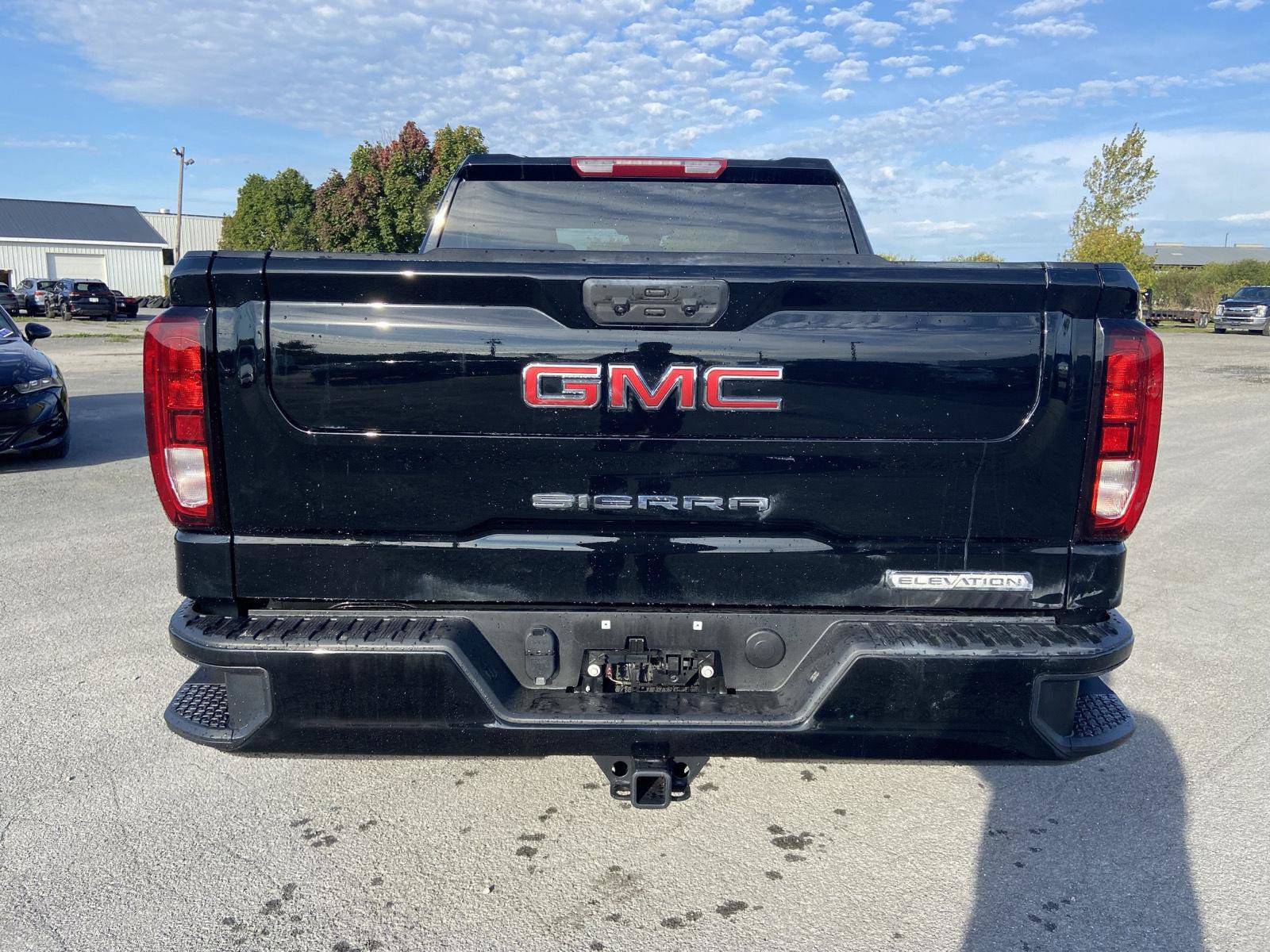 Used 2026 GMC Sierra 1500 Elevation AWD/4WD image 9