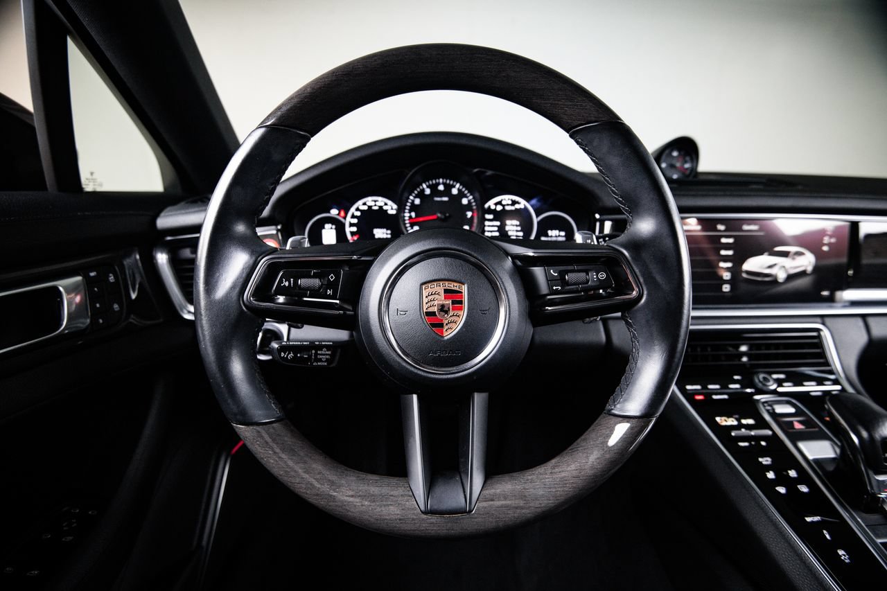 Certified 2023 Porsche Panamera Platinum Edition RWD image 26