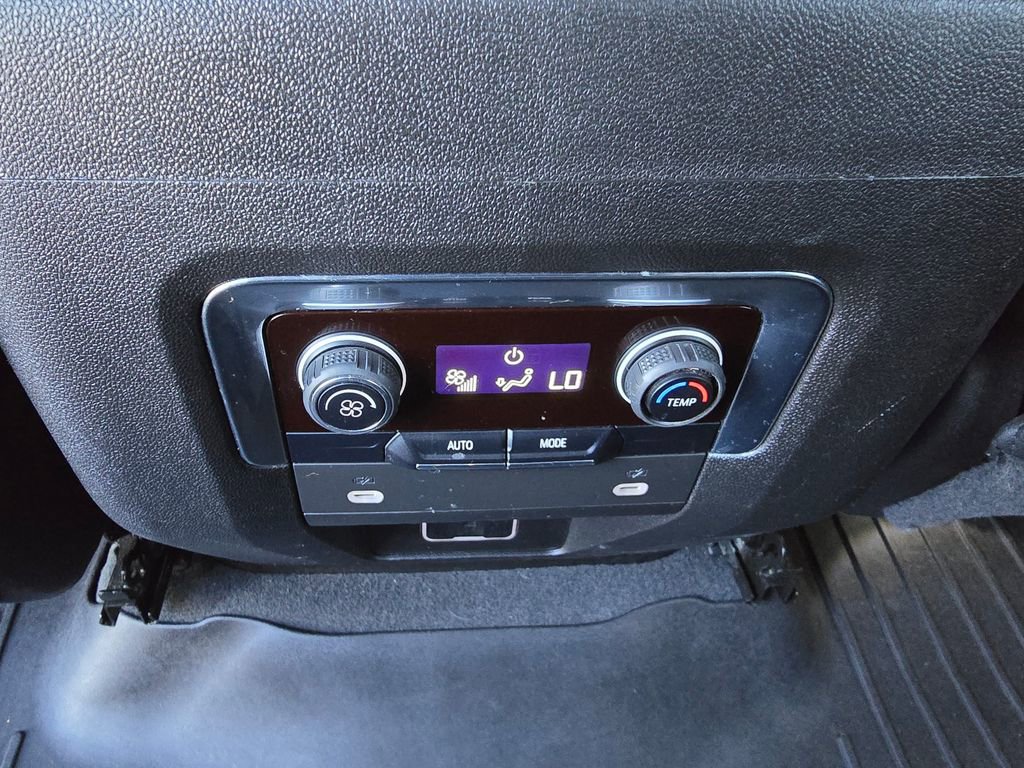 Used 2022 Chevrolet Tahoe LT image 50