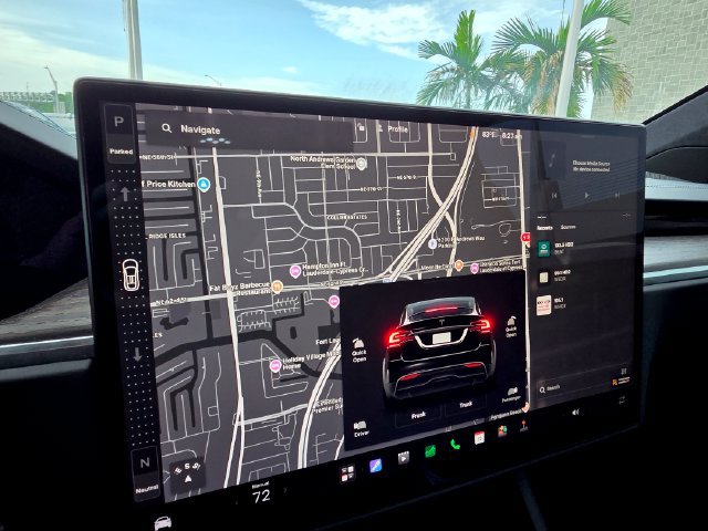 Used 2022 Tesla Model X AWD/4WD image 32
