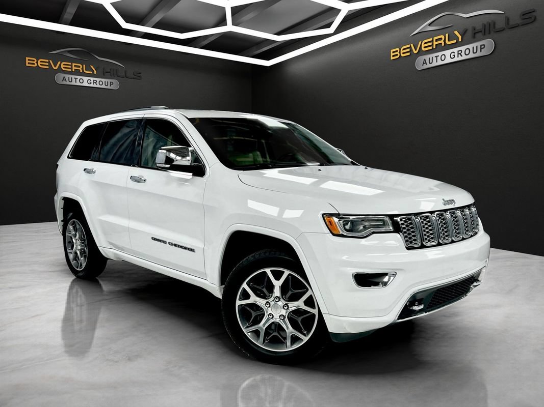 Used 2020 Jeep Grand Cherokee Overland AWD/4WD image 8