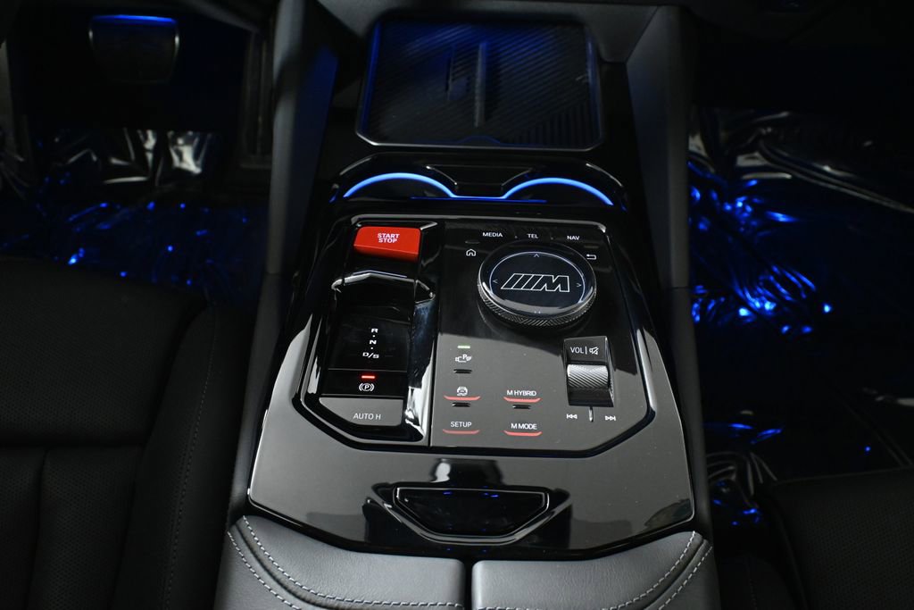 Used 2025 BMW M5 Touring AWD/4WD image 24