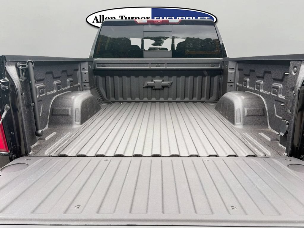 New 2026 Chevrolet Silverado 1500 High Country AWD/4WD image 7