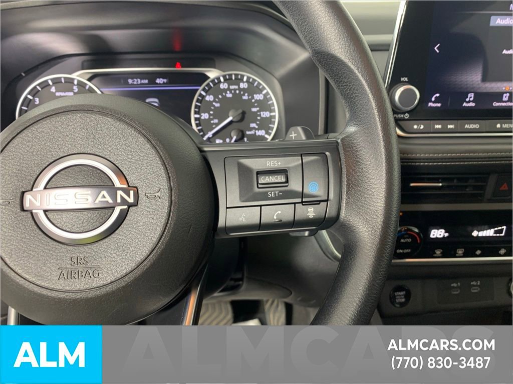 Used 2024 Nissan Rogue SV image 21