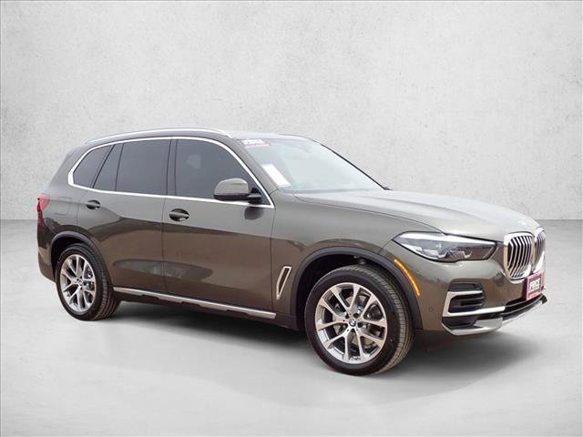 Used 2023 BMW X5 xDrive40i w/ Premium Package image 6