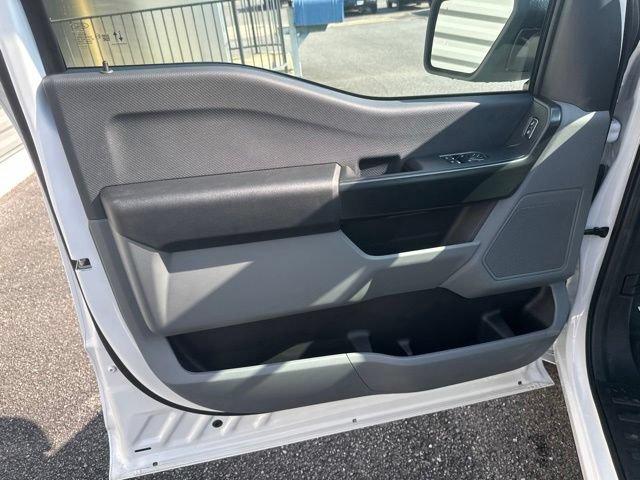 Used 2025 Ford F150 XL RWD image 11