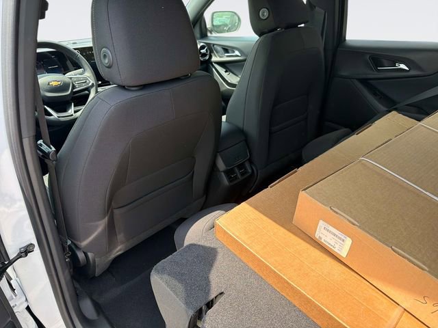 New 2026 Chevrolet Equinox LT w/ Safety and Technology Package FWD image 13