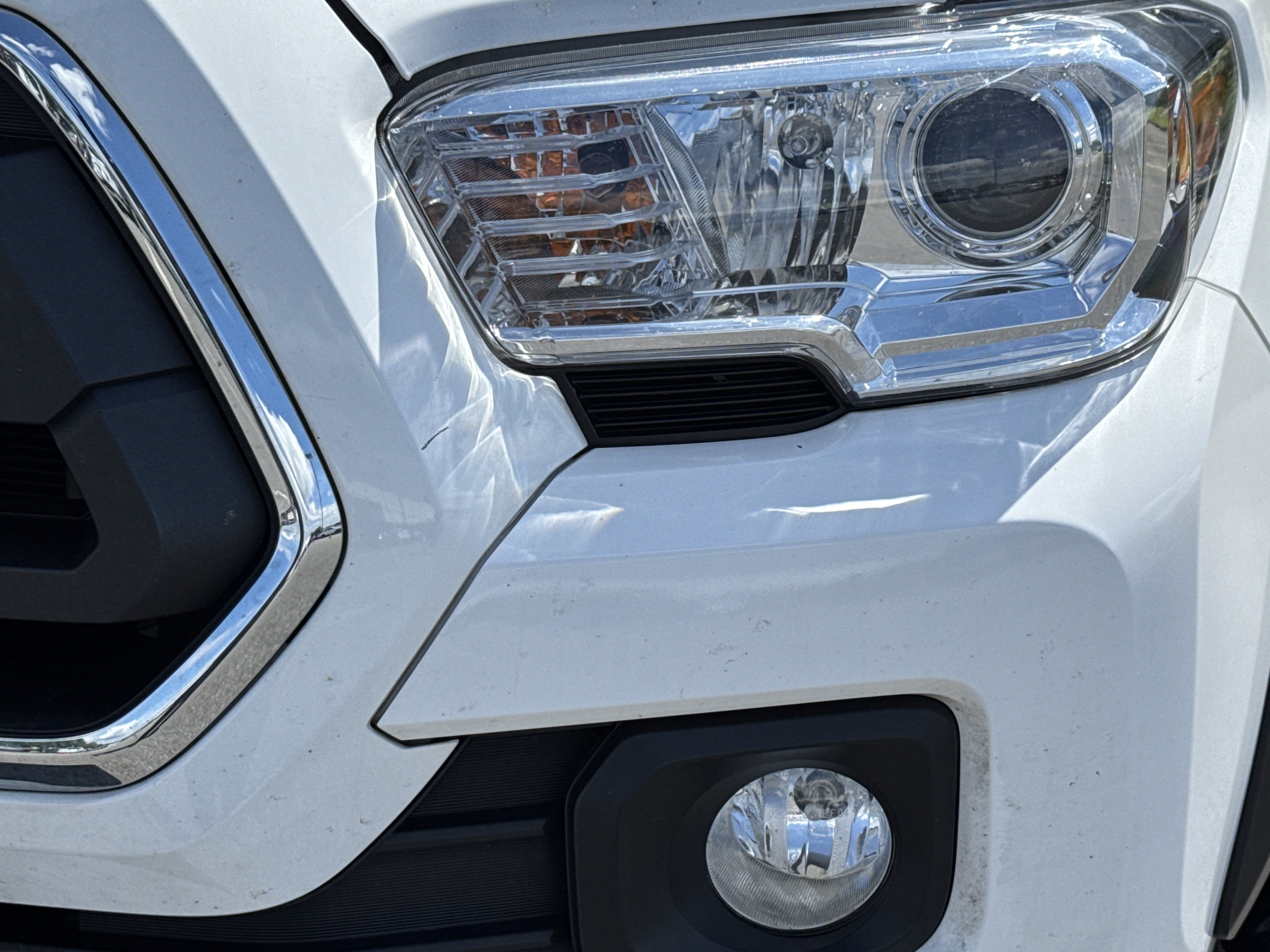 Used 2023 Toyota Tacoma SR5 RWD image 6