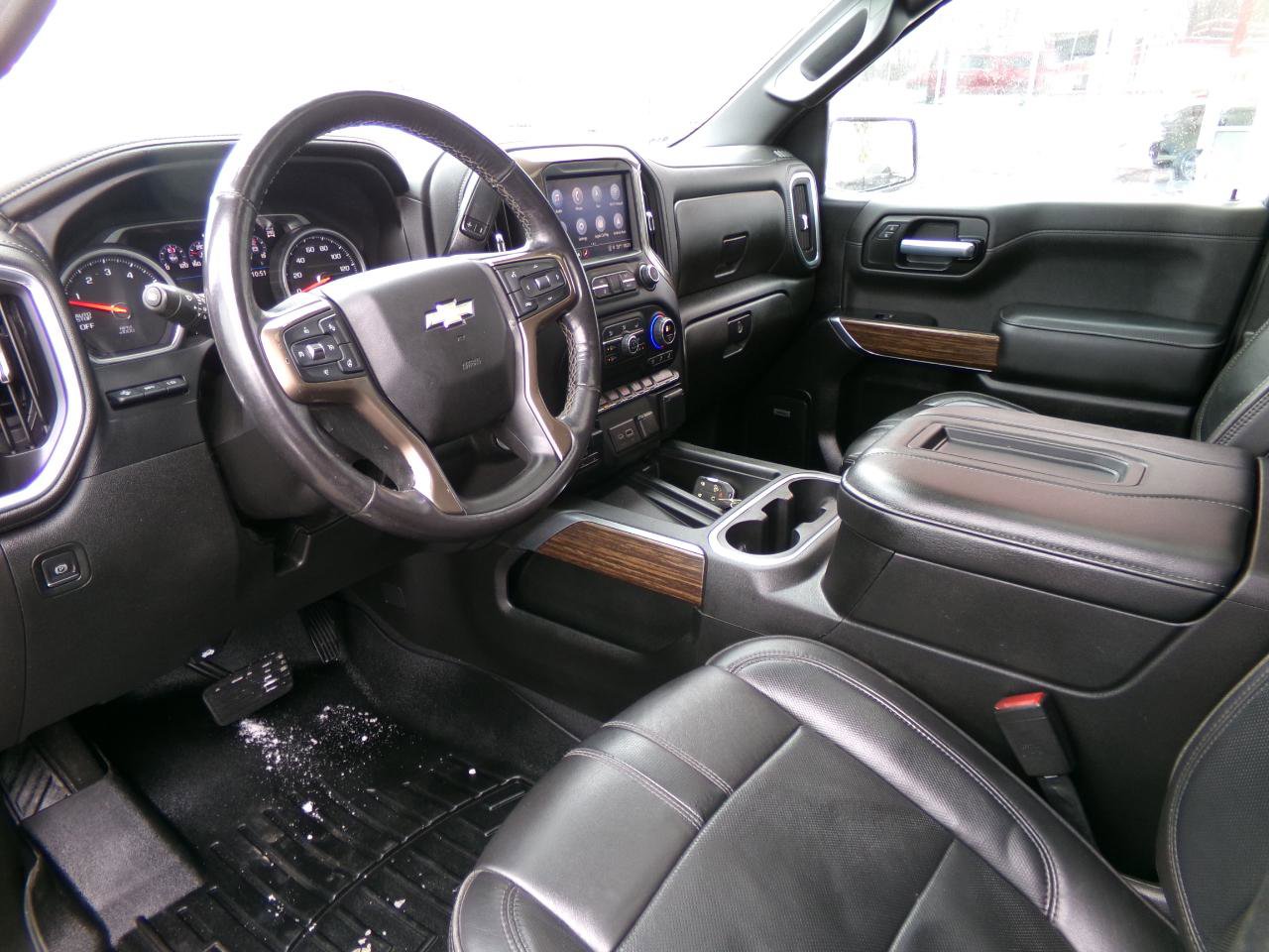 Used 2021 Chevrolet Silverado 1500 High Country w/ Technology Package image 15