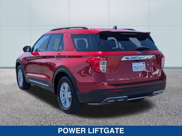 Certified 2023 Ford Explorer XLT w/ Equipment Group 202A image 3