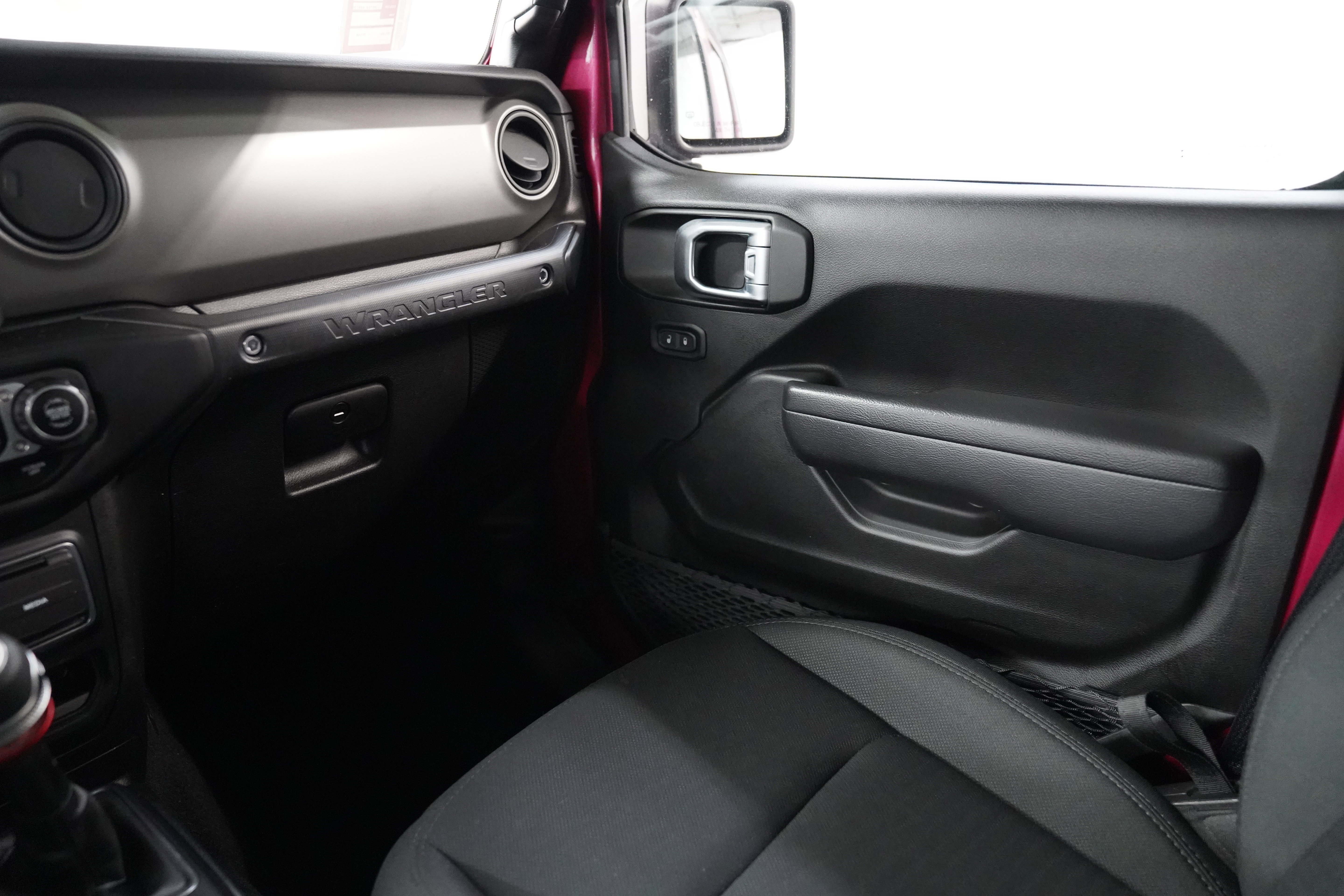 Used 2022 Jeep Wrangler Unlimited Sport AWD/4WD image 13