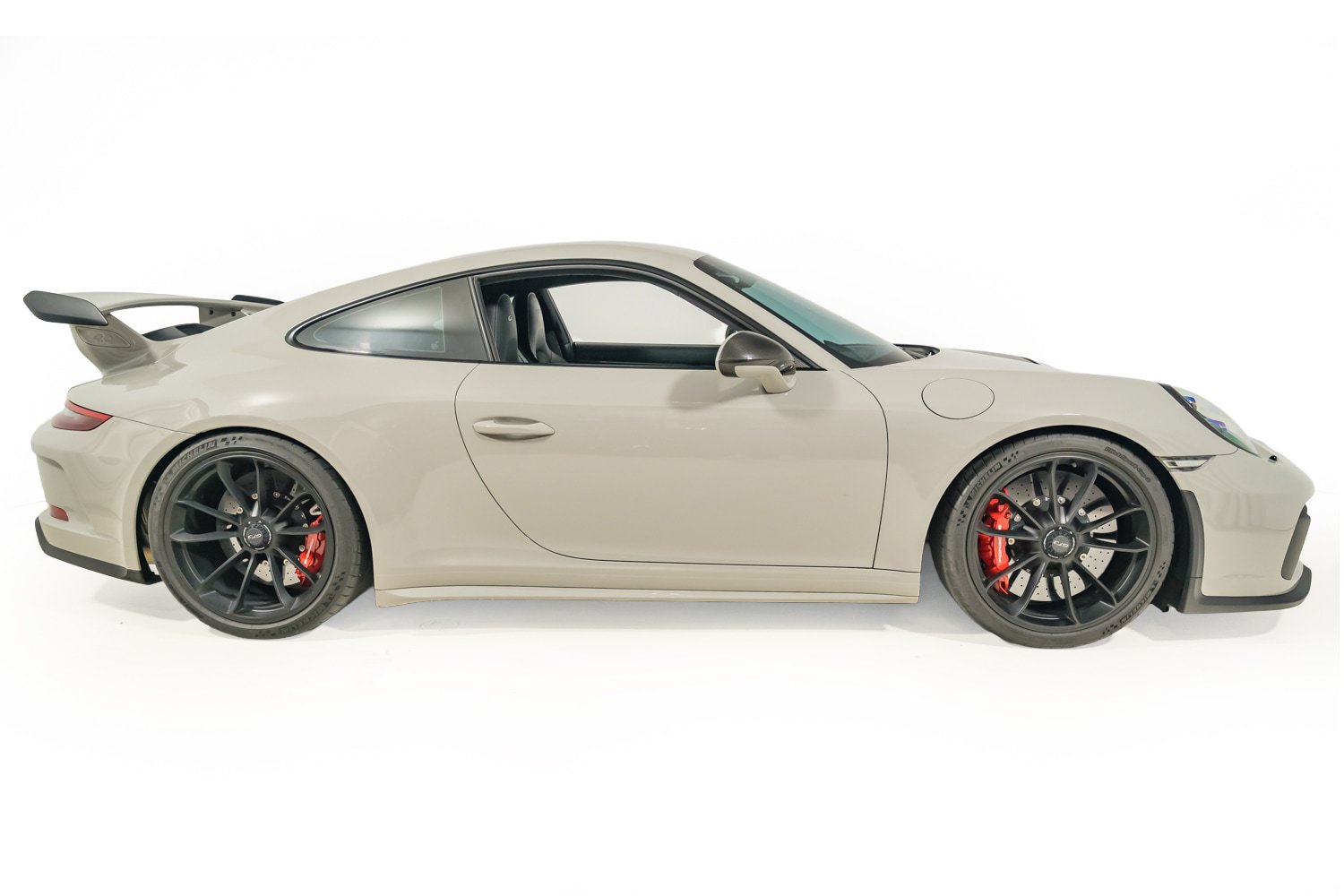 Used 2018 Porsche 911 GT3 RWD image 10