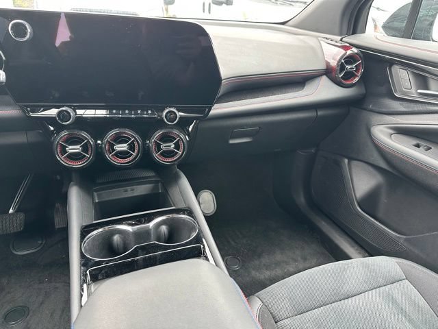 Used 2024 Chevrolet Blazer EV RS AWD/4WD image 15