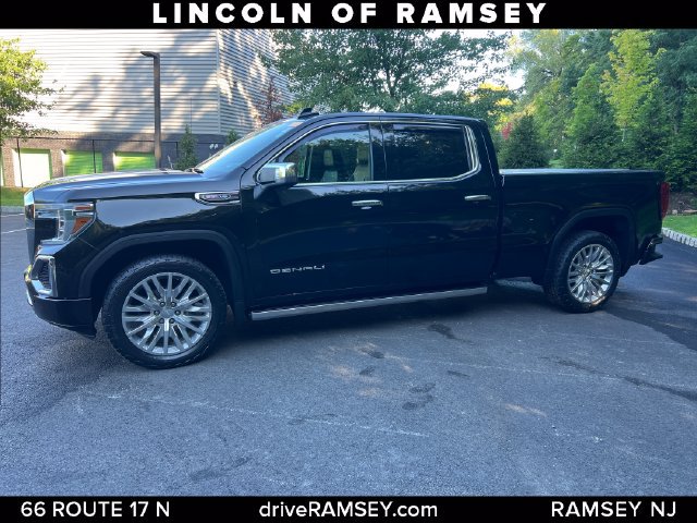 Used 2019 GMC Sierra 1500 Denali w/ Denali Ultimate Package AWD/4WD image 3