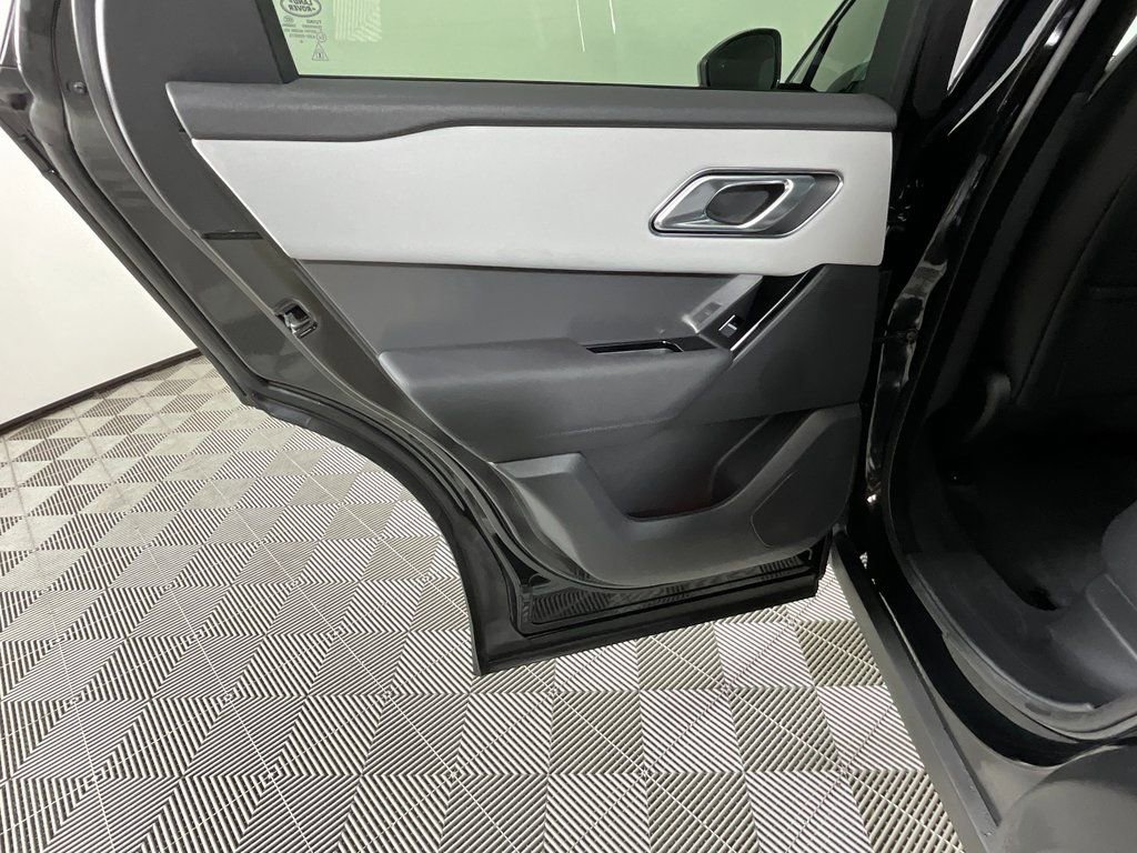 Used 2026 Land Rover Range Rover Velar S image 27