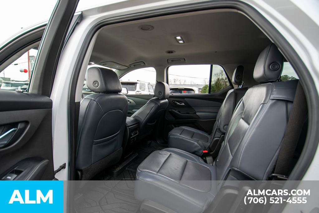 Used 2018 Chevrolet Traverse LT image 9