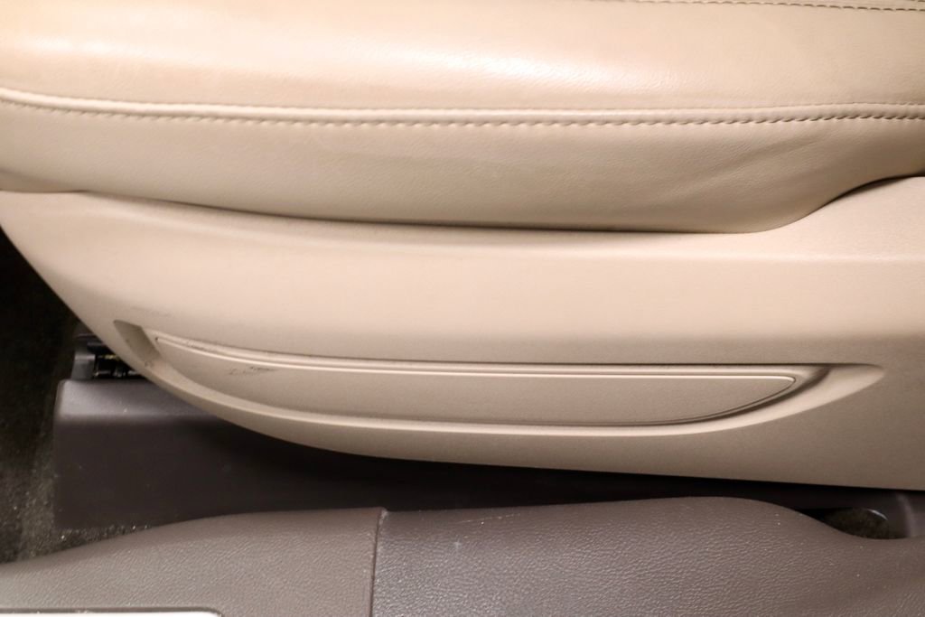 Used 2022 Lincoln Corsair Standard w/ Premium Package image 26