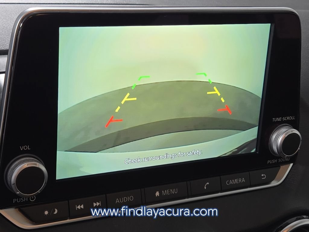 Used 2024 Nissan Sentra SV FWD image 23