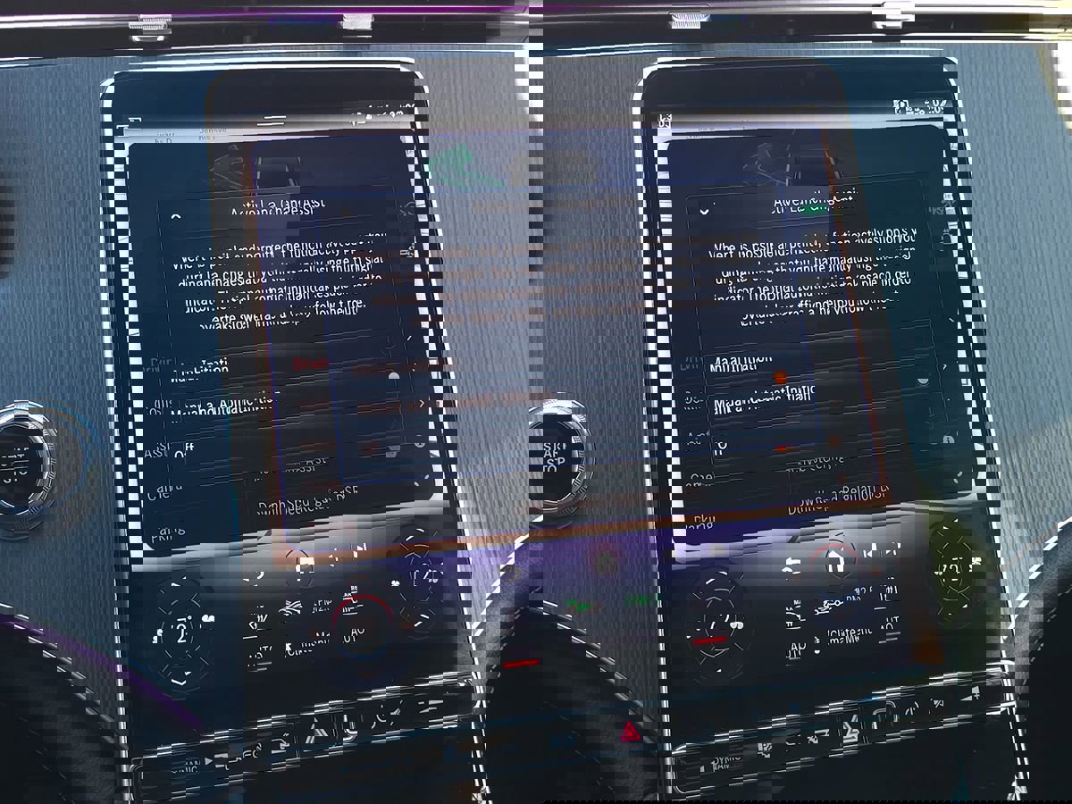 Used 2023 Mercedes-Benz EQE 500 4MATIC SUV image 48