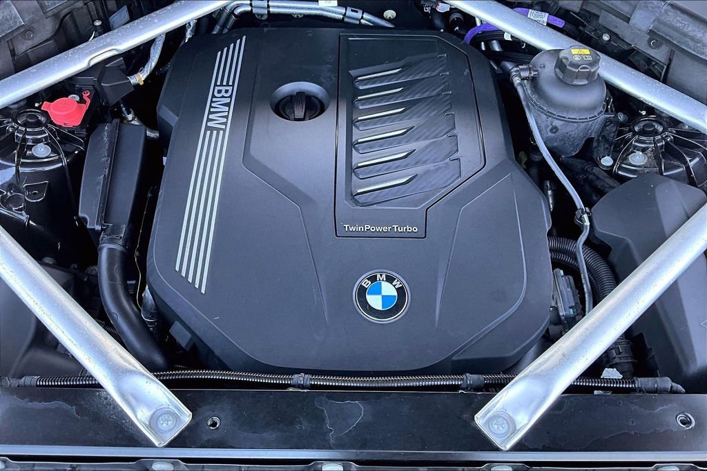 Used 2023 BMW X5 sDrive40i w/ Premium Package image 32
