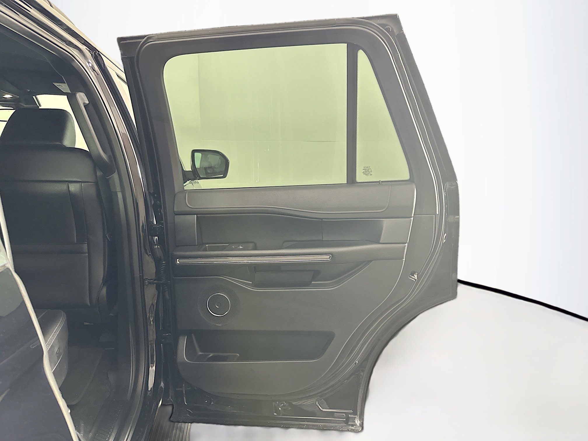 Used 2021 Ford Expedition XLT image 29