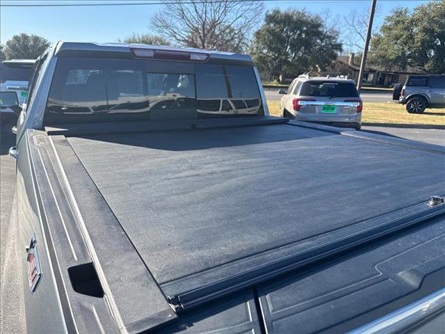 Used 2023 GMC Sierra 1500 SLT image 12