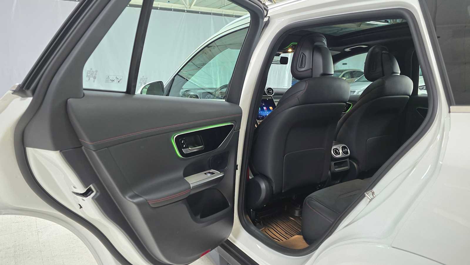 Certified 2026 Mercedes-Benz GLC 43 AMG 4MATIC image 15