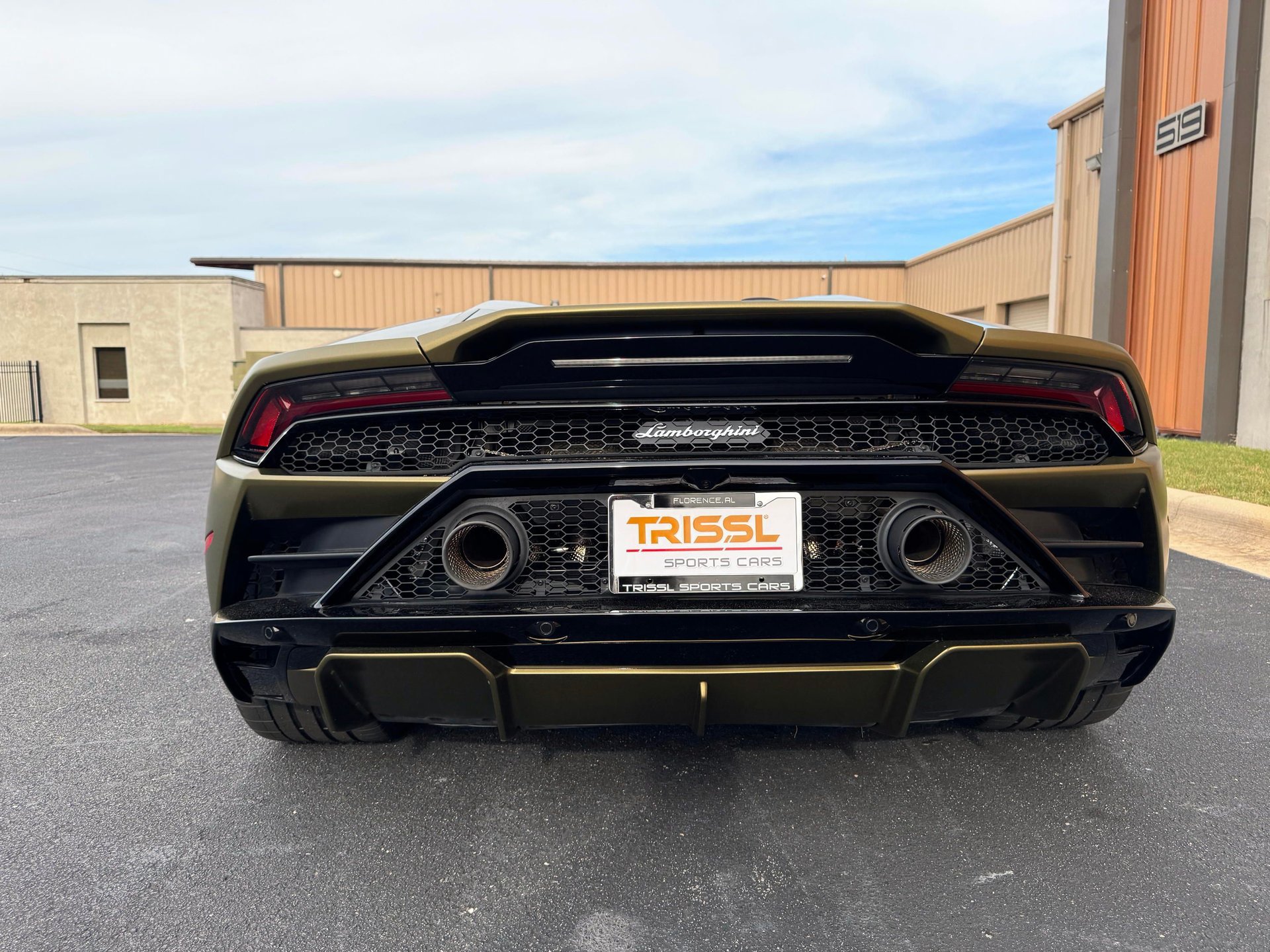Used 2023 Lamborghini Huracan EVO RWD image 24