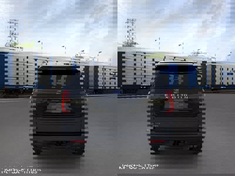 New 2026 Ford Expedition Active image 5