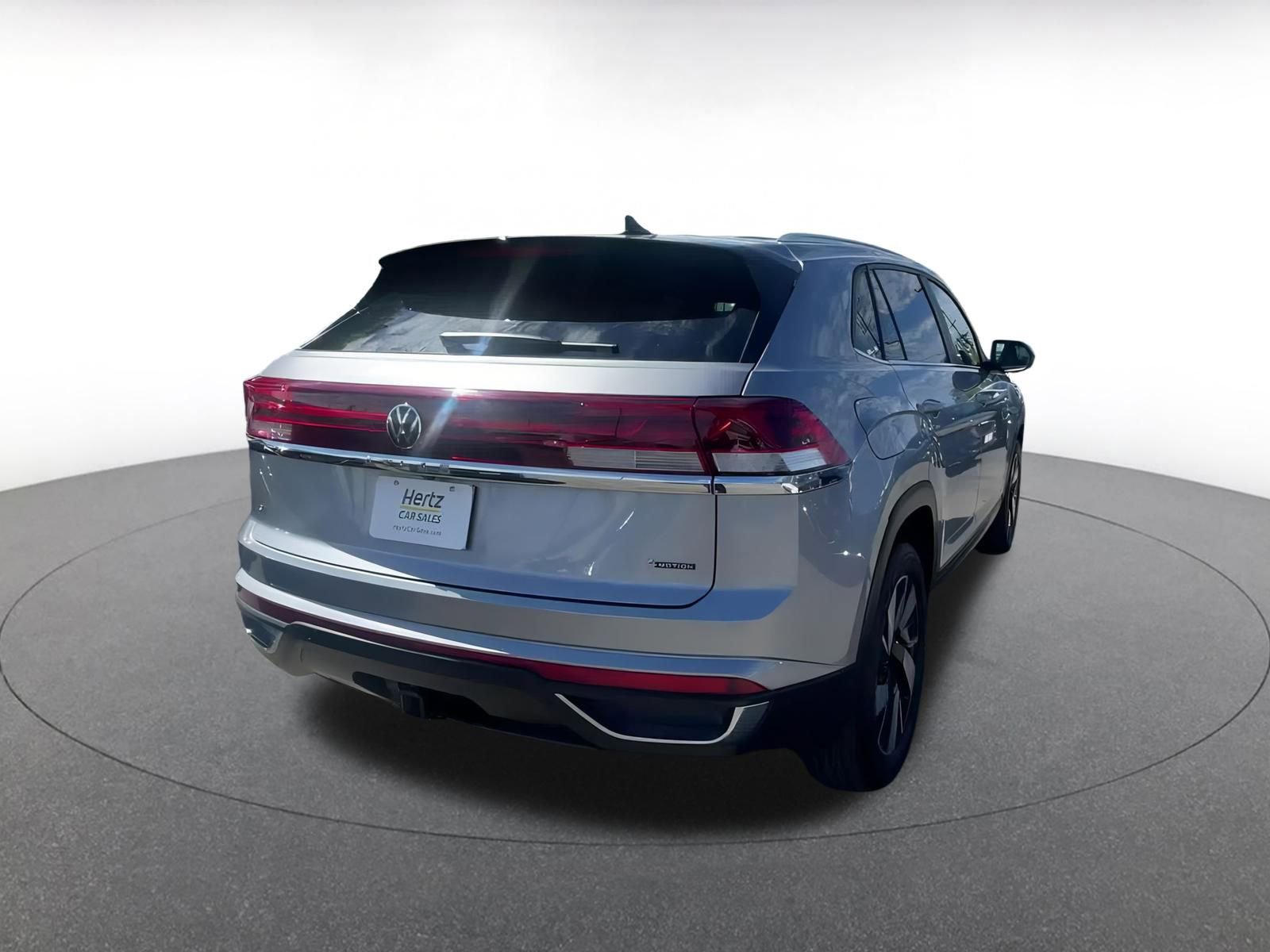 Used 2025 Volkswagen Atlas Cross Sport SE image 14