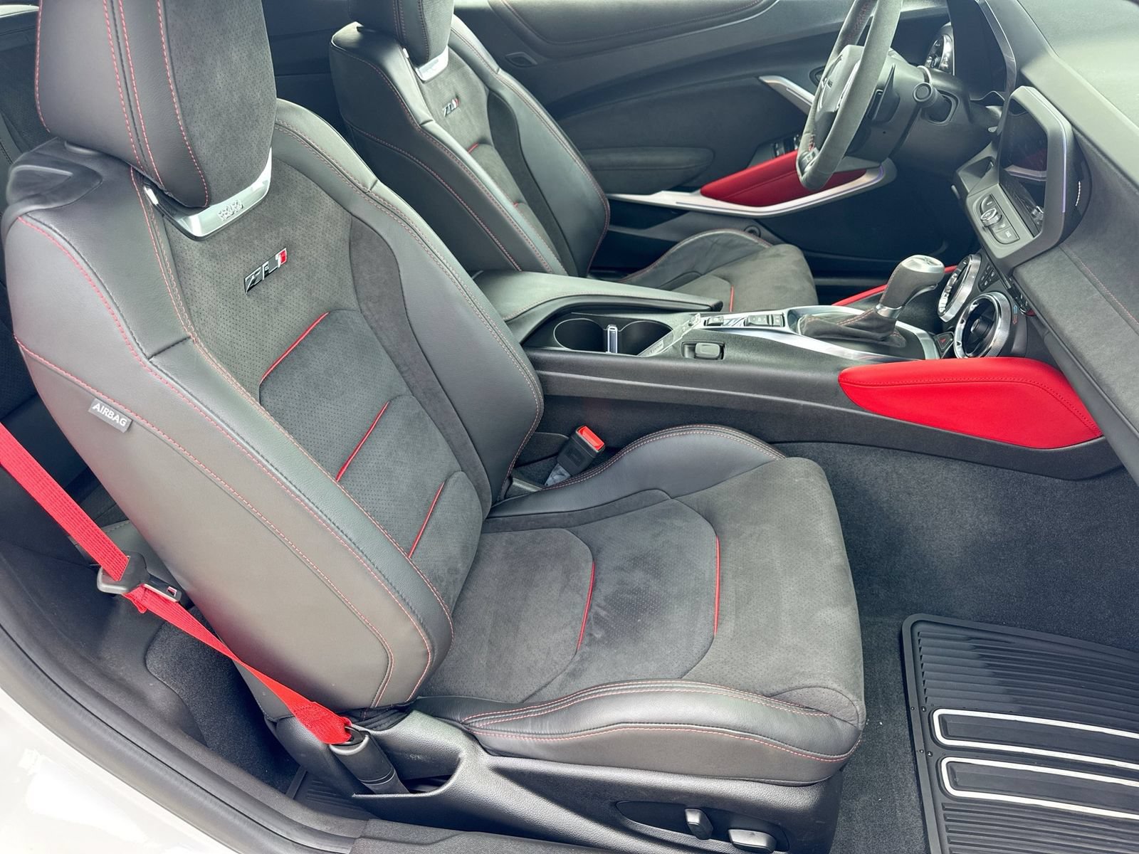 Used 2023 Chevrolet Camaro ZL1 RWD image 24