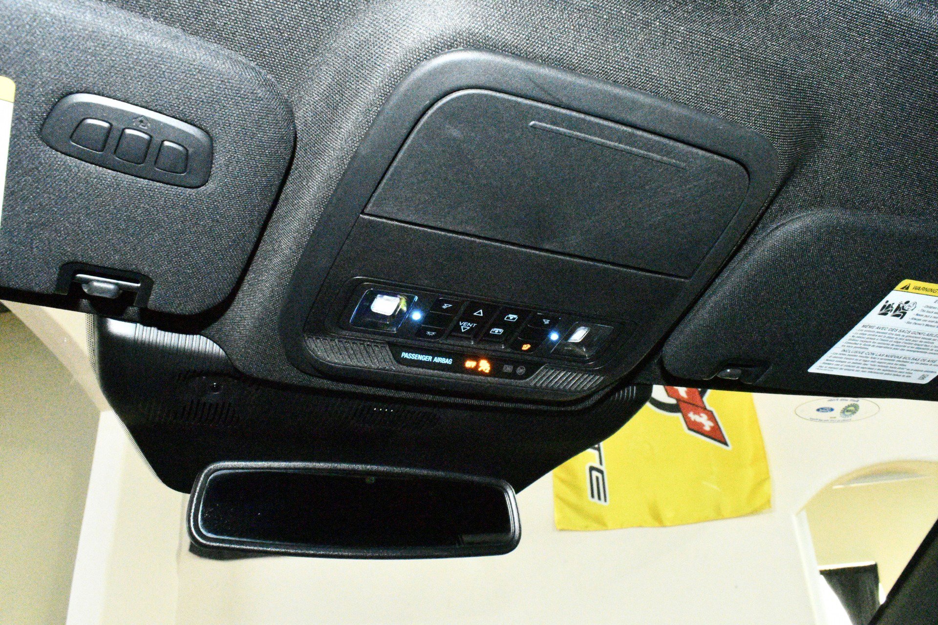 Used 2025 Ford Explorer ST w/ Sun And Sound Package image 33